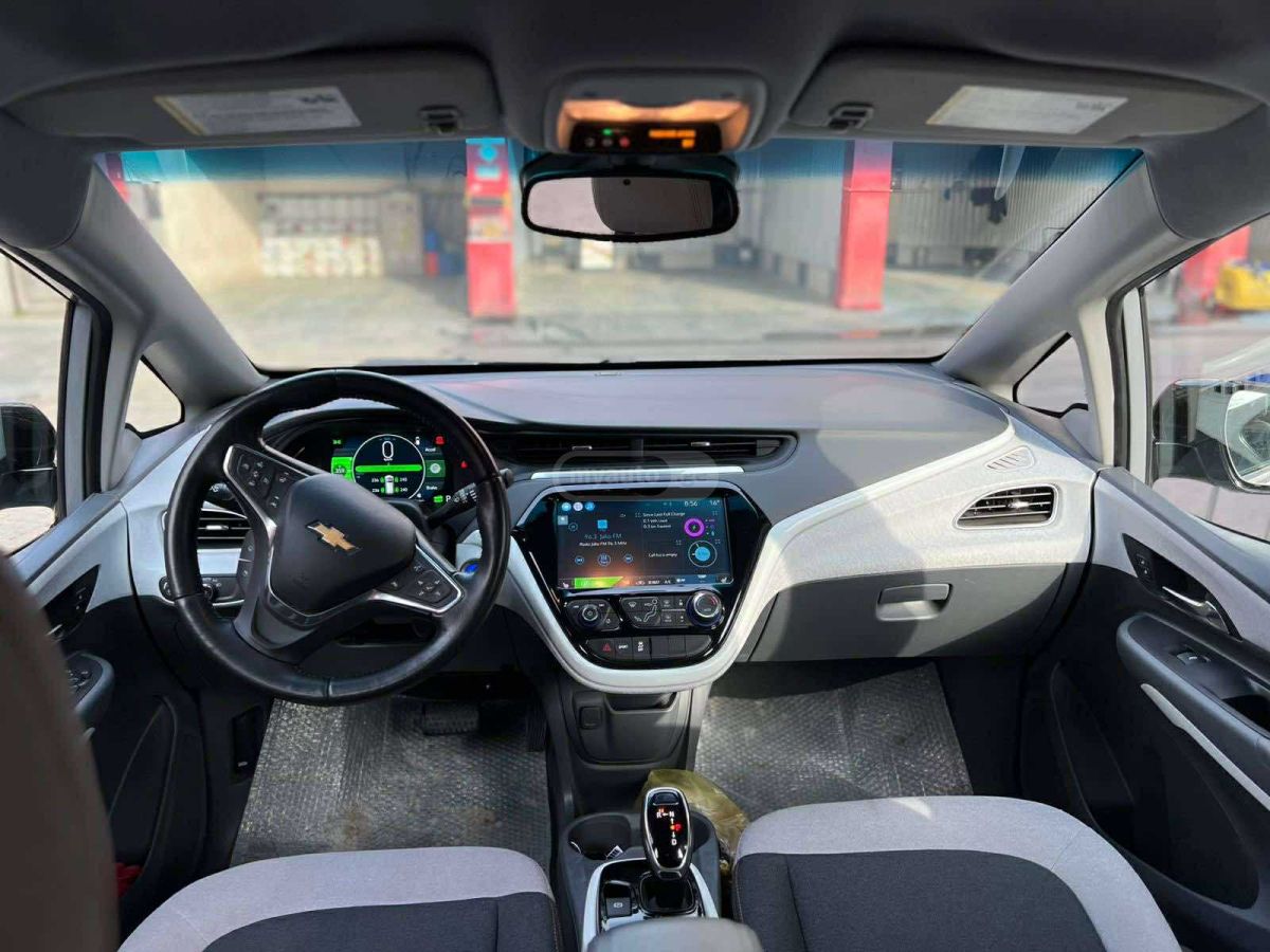 Chevrolet Bolt EV - фото 3