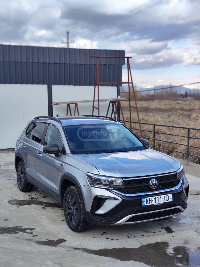 Volkswagen Taos - фото 1