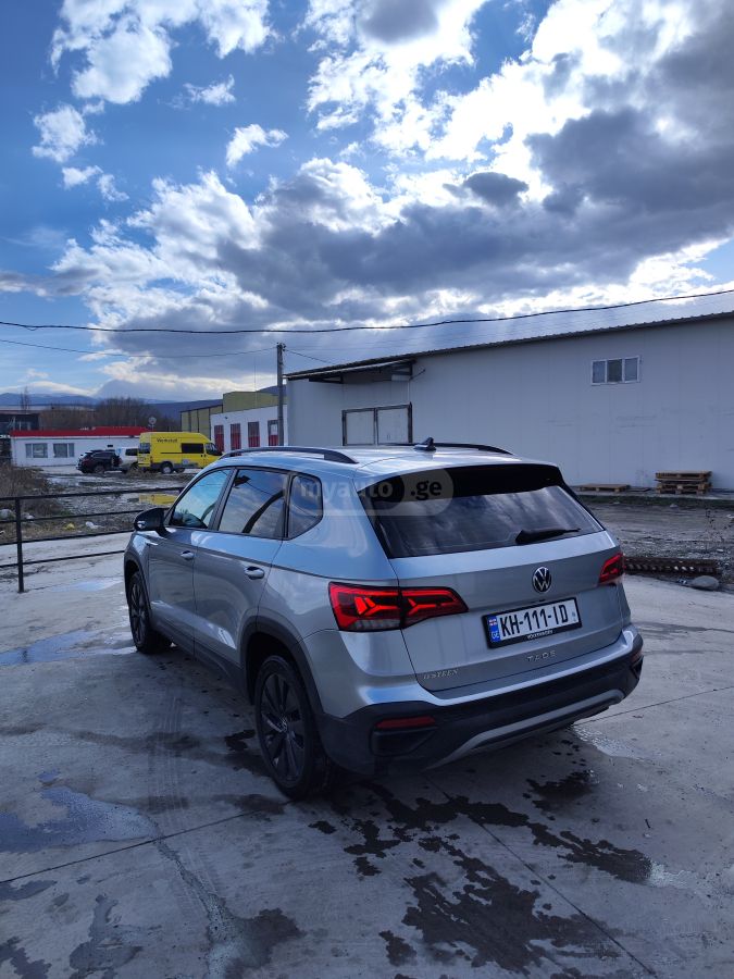 Volkswagen Taos - фото 6