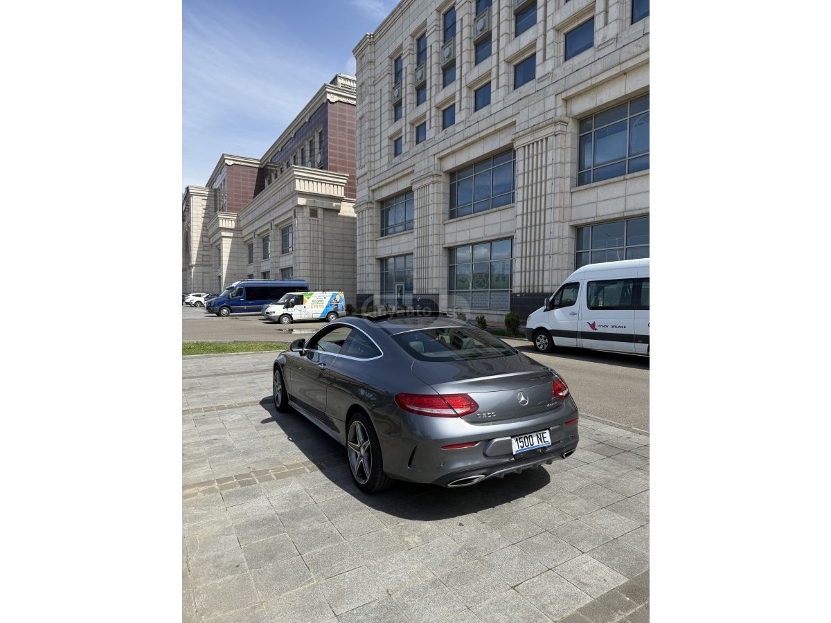 Mercedes-Benz C 300 - фото 3