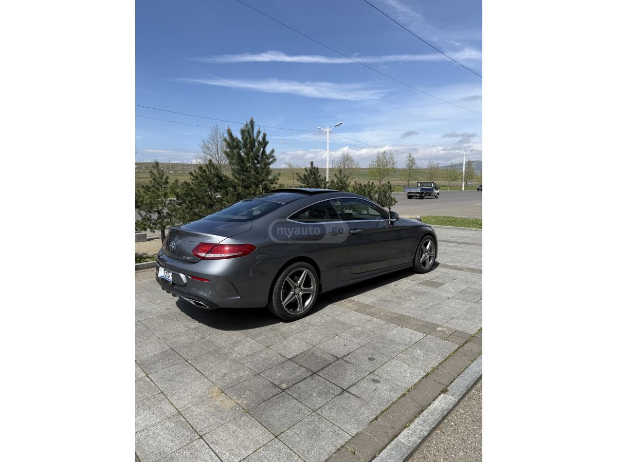 Mercedes-Benz C 300 - фото 5