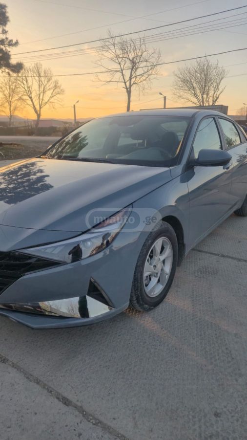 Hyundai SE 4dr Sedan CVT — миниатюра 15