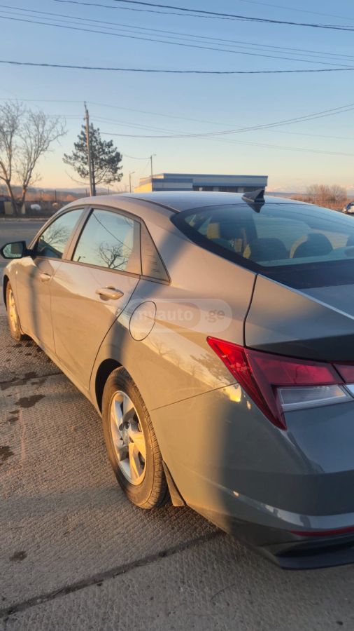 Hyundai SE 4dr Sedan CVT — миниатюра 5