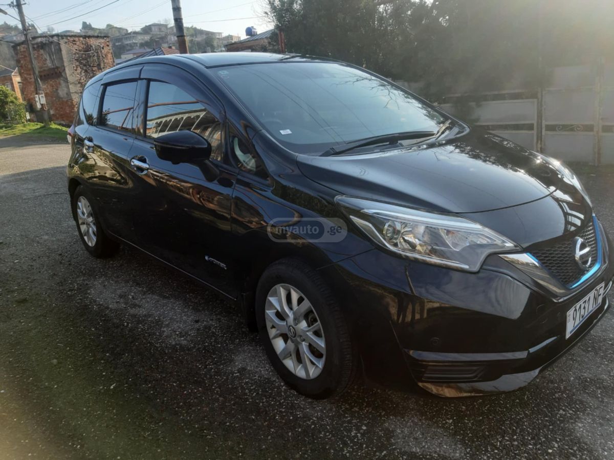 Nissan Note - фото 6