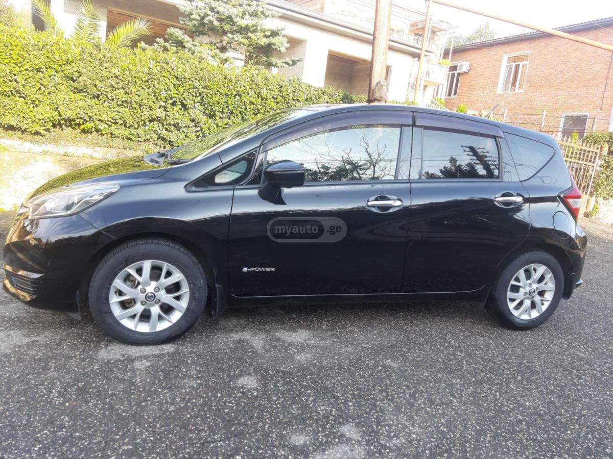 Nissan Note - фото 7