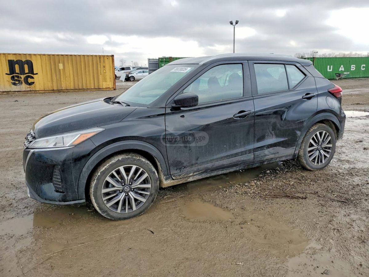 Nissan Kicks - фото 1