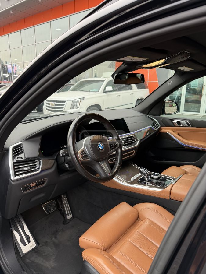 BMW xDrive40i 4dr All-Wheel Drive — миниатюра 4