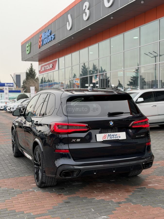 BMW xDrive40i 4dr All-Wheel Drive — миниатюра 7