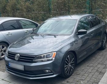 VolkswagenJetta2015