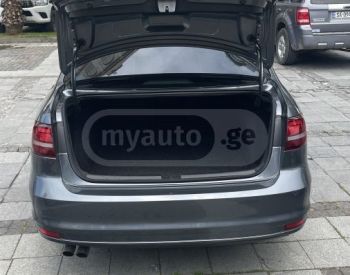 VolkswagenJetta2015