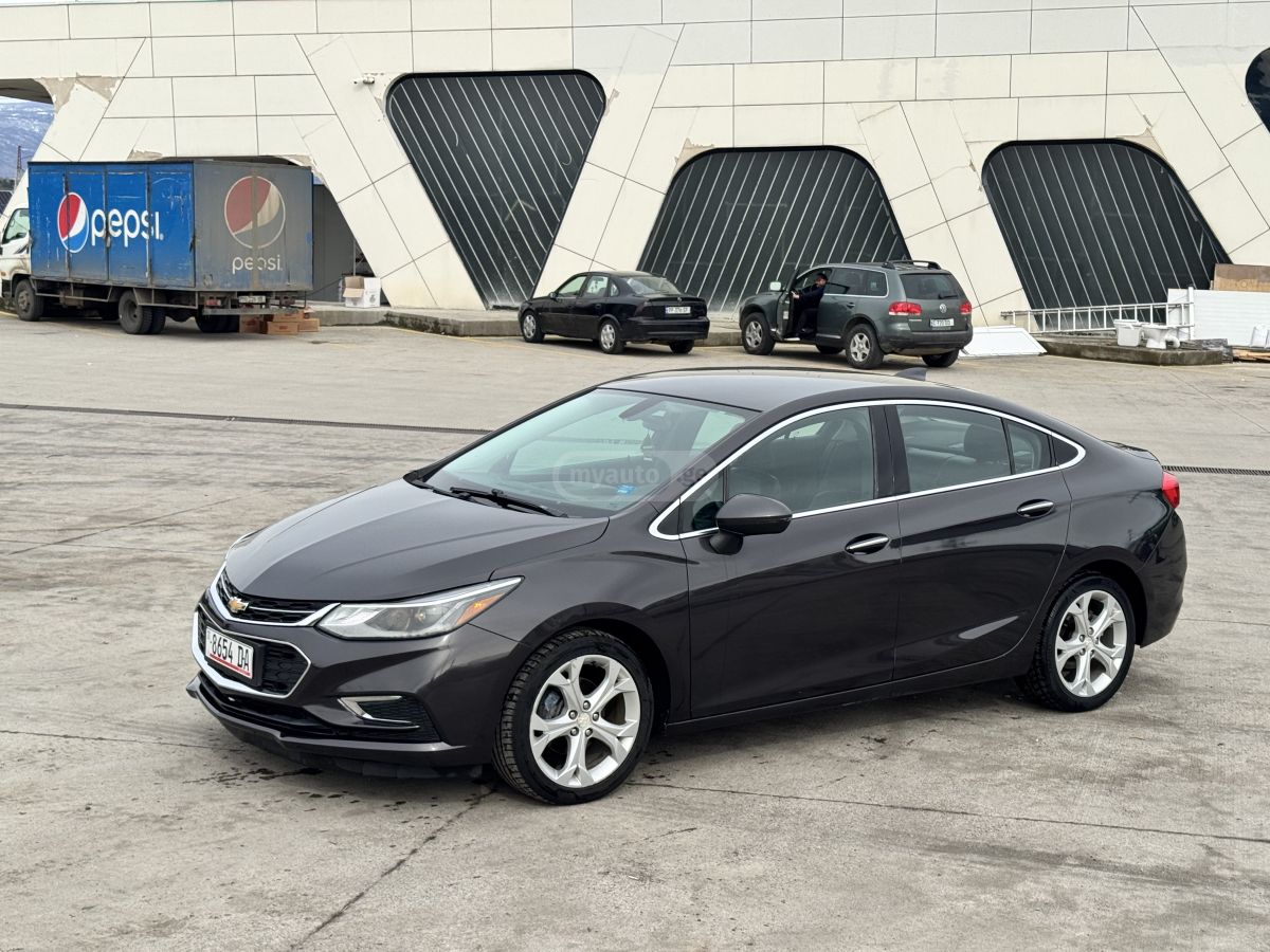 Chevrolet Cruze - фото 15