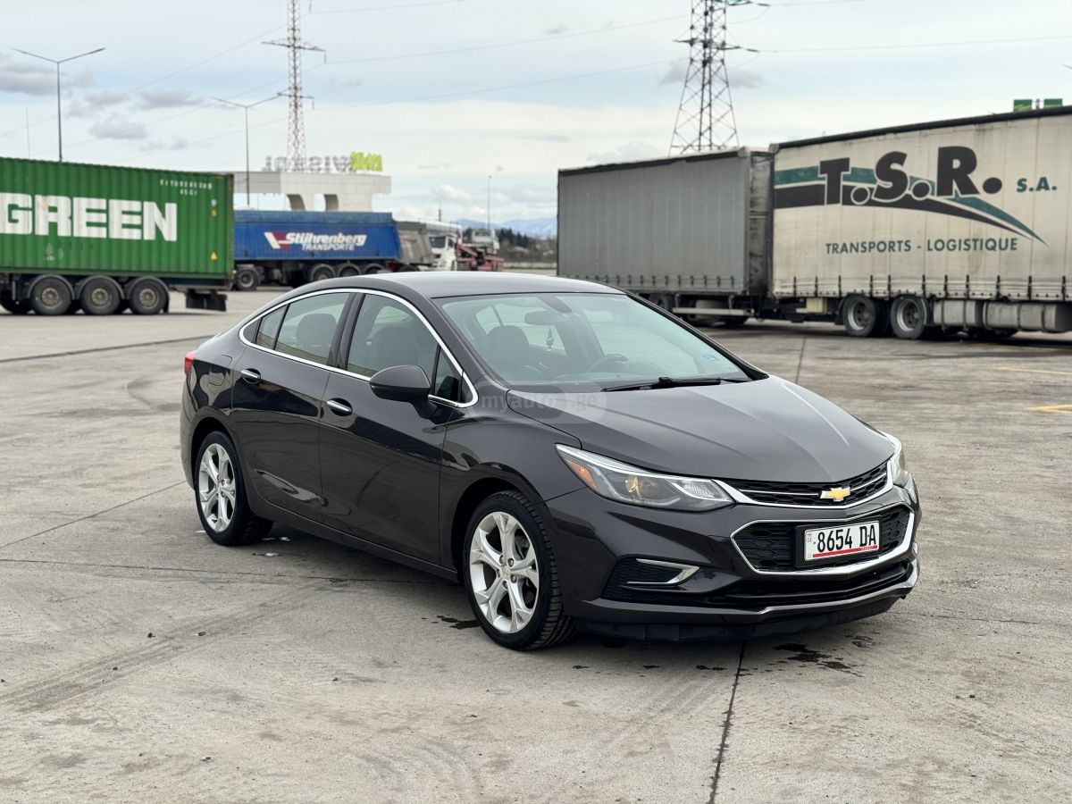 Chevrolet Cruze - фото 5