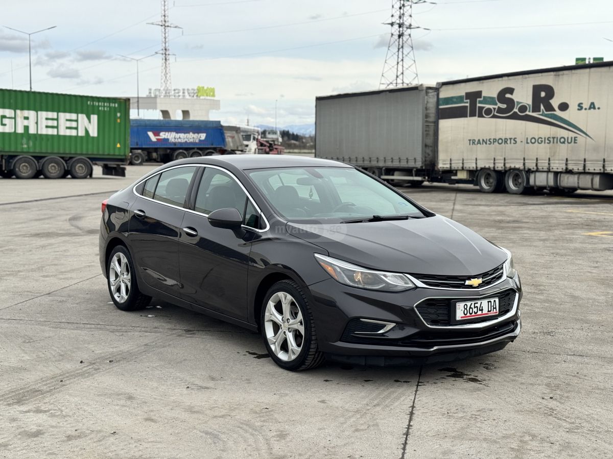 Chevrolet Cruze - фото 7