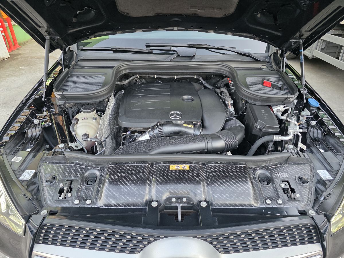 Mercedes-Benz GLE 350 - фото 12