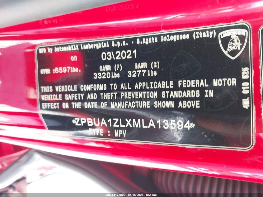 Lamborghini Urus 2021 — миниатюра 9