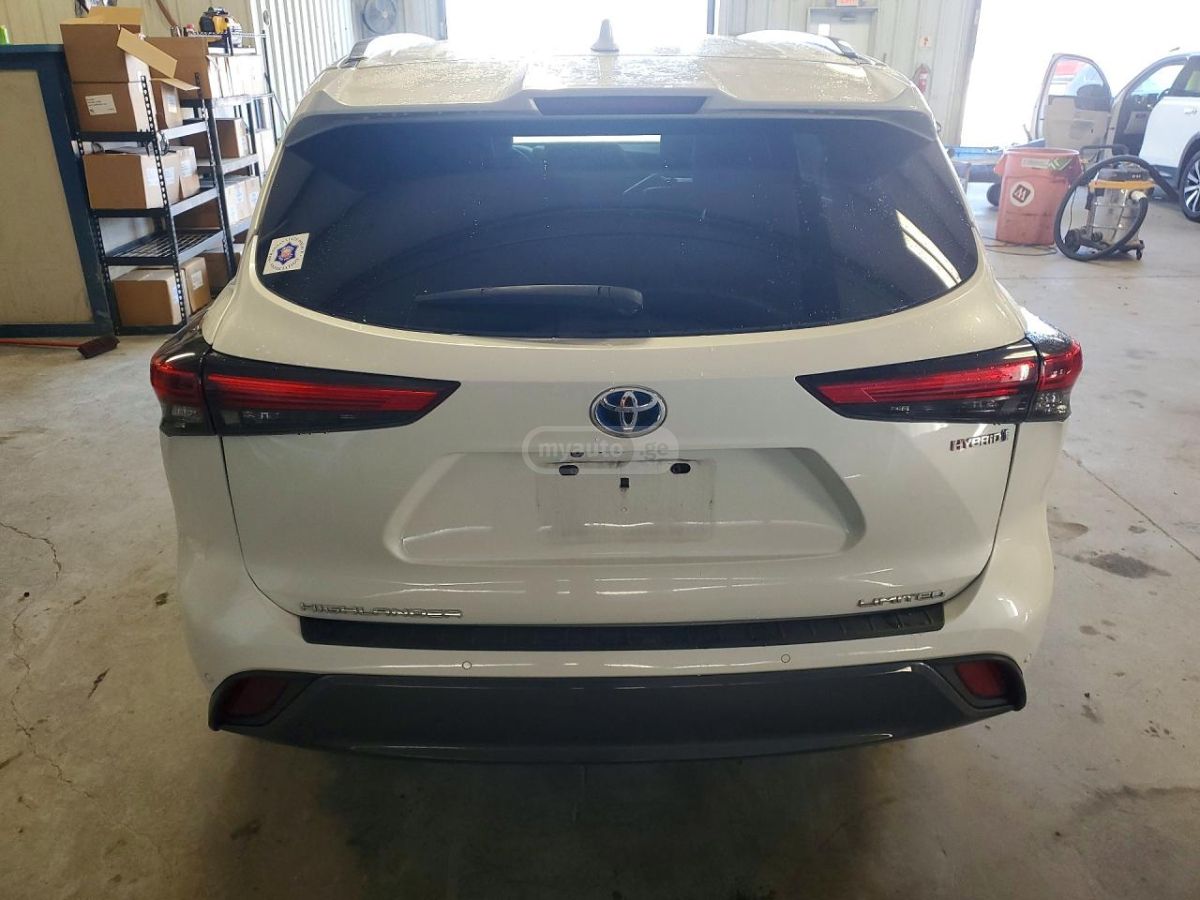 Toyota Highlander - фото 6