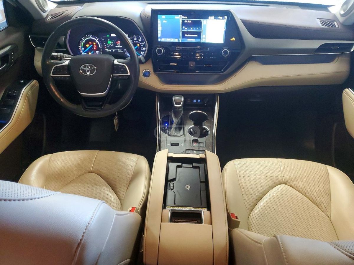 Toyota Highlander - фото 8