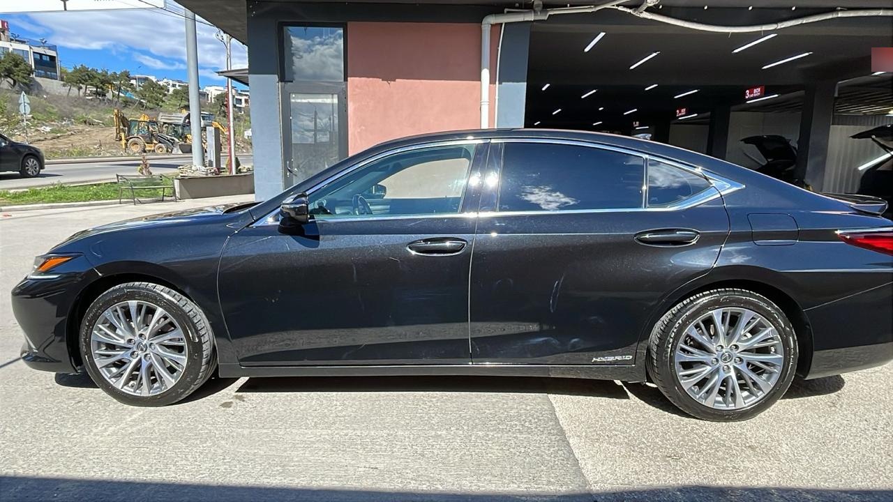 Lexus ES 300 - фото 4