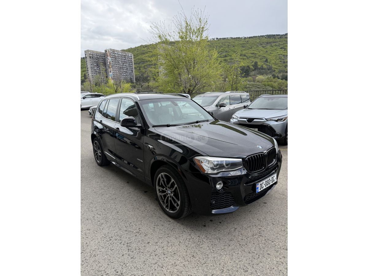 BMW X3 - фото 1