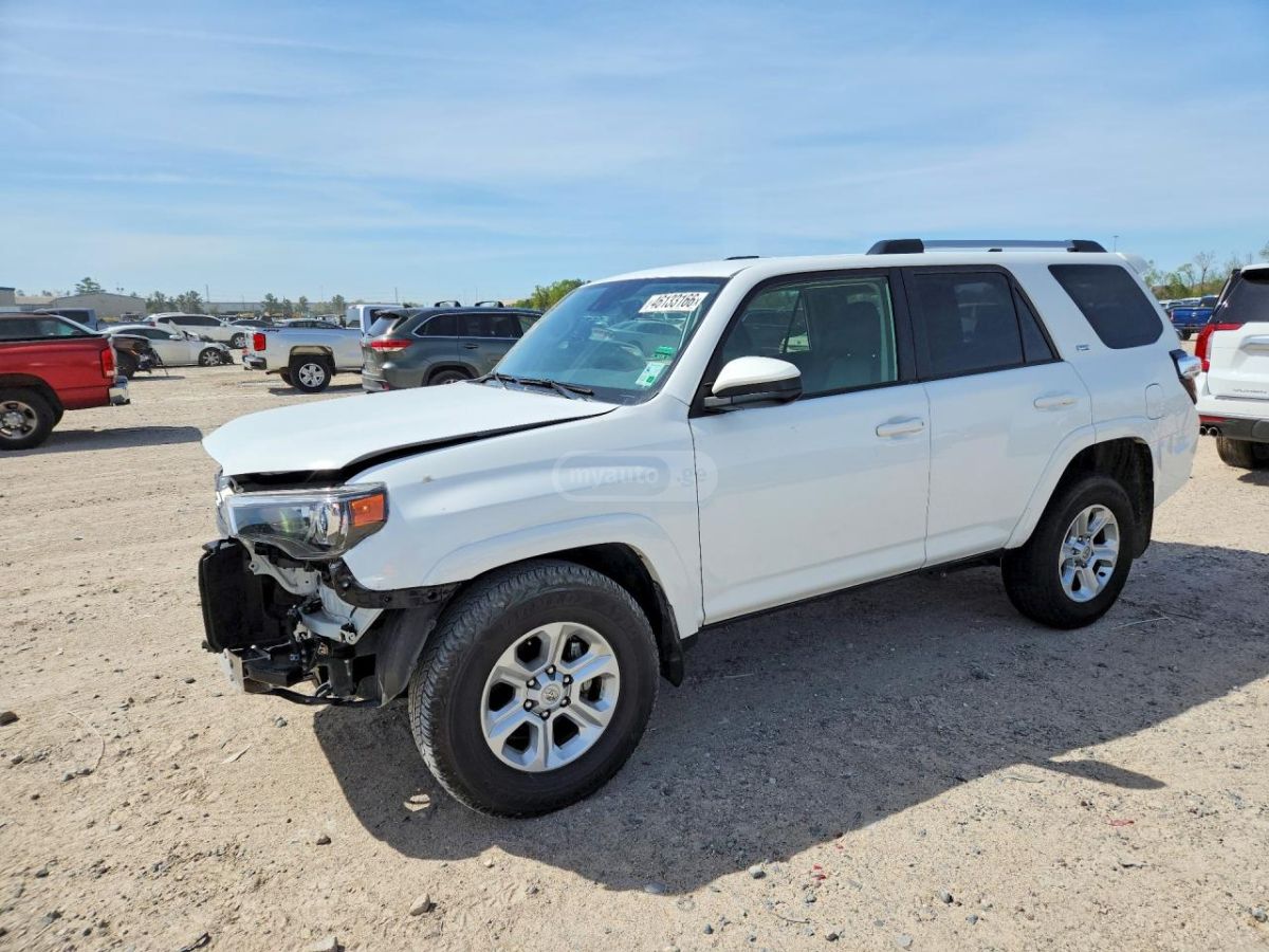 Toyota 4 Runner - фото 1