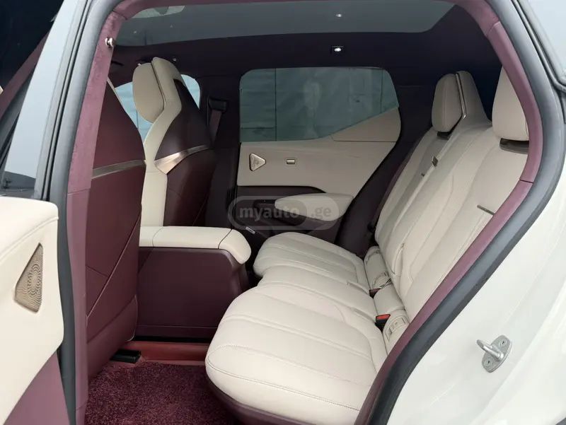 Zeekr X 2023 — миниатюра 12