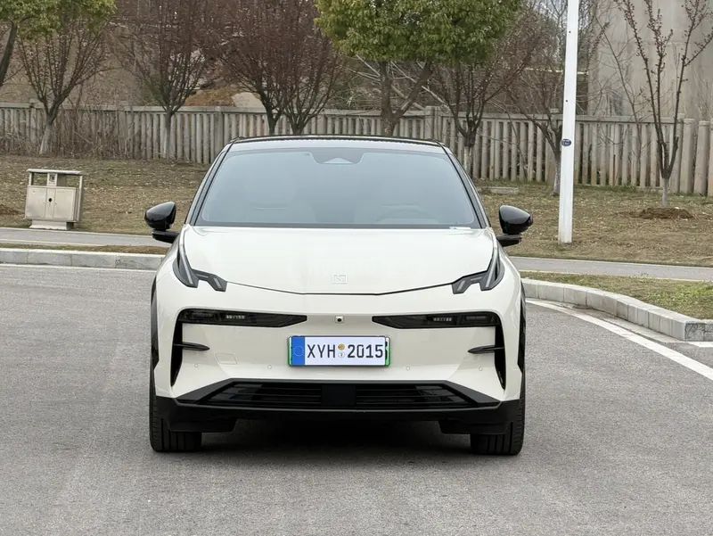 Zeekr X 2023 — миниатюра 2