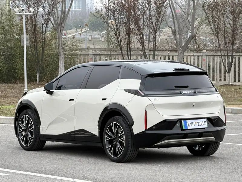 Zeekr X 2023 — миниатюра 5