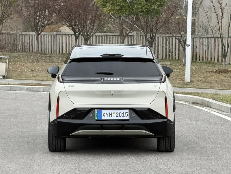 Zeekr X 2023 — миниатюра 6