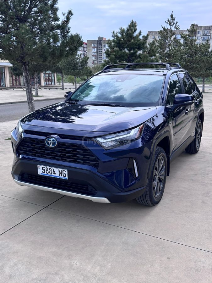 Toyota Rav 4 - фото 2