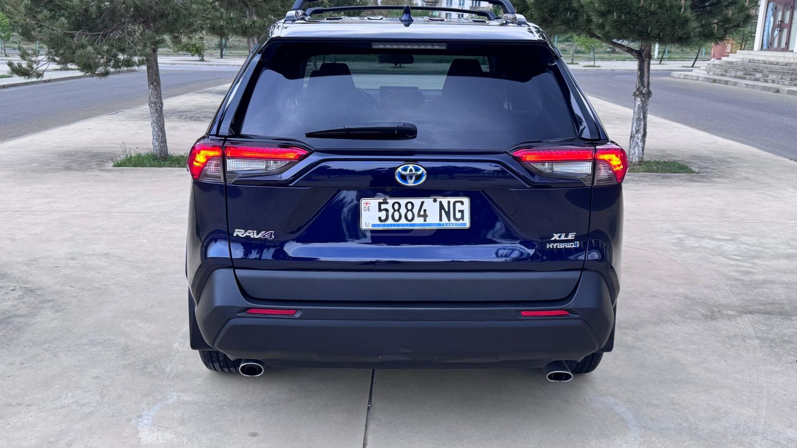 Toyota Rav 4 - фото 6