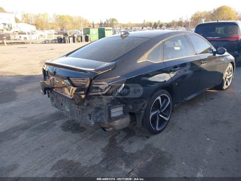 Honda Accord - фото 4