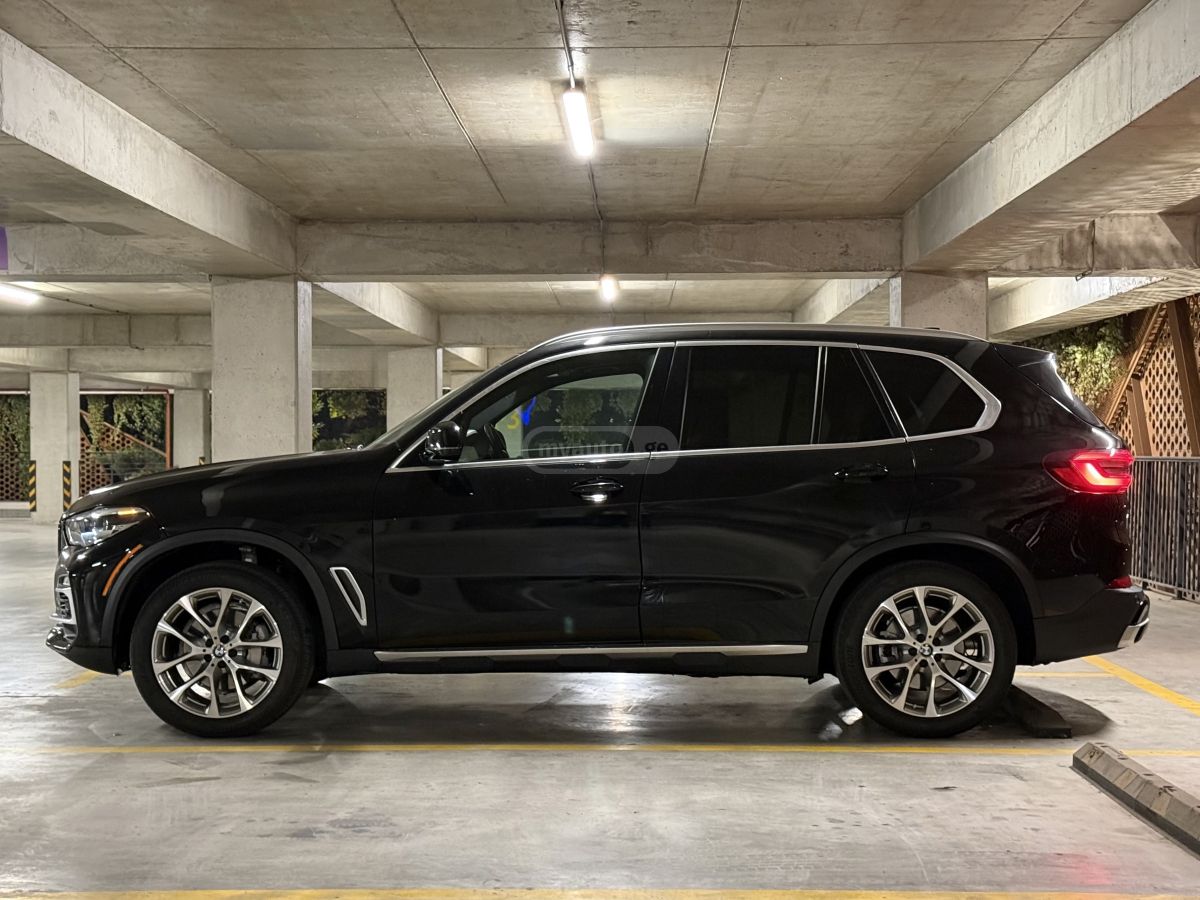 BMW xDrive40i 4dr All-Wheel Drive — миниатюра 8