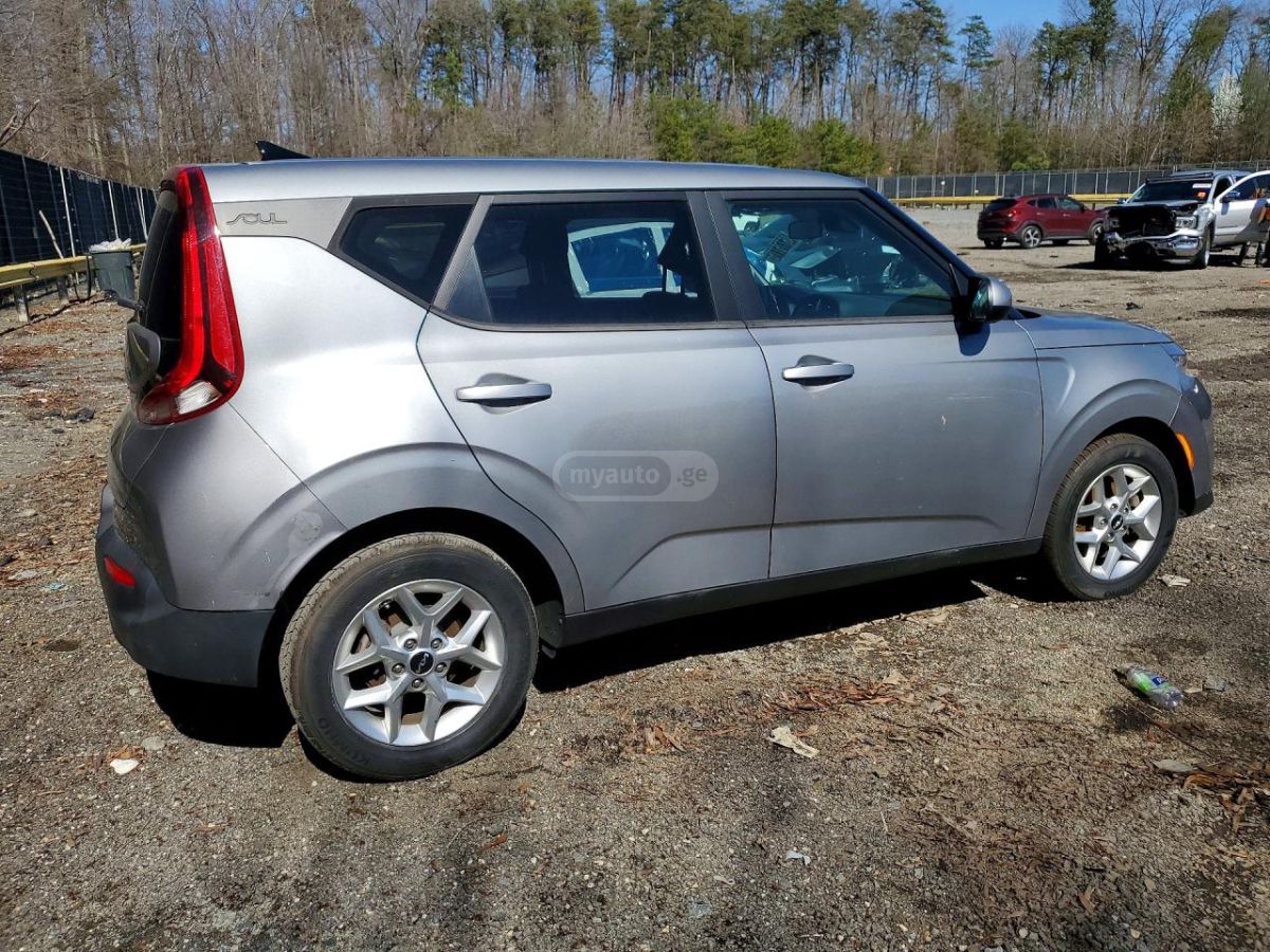 Kia Soul - фото 3