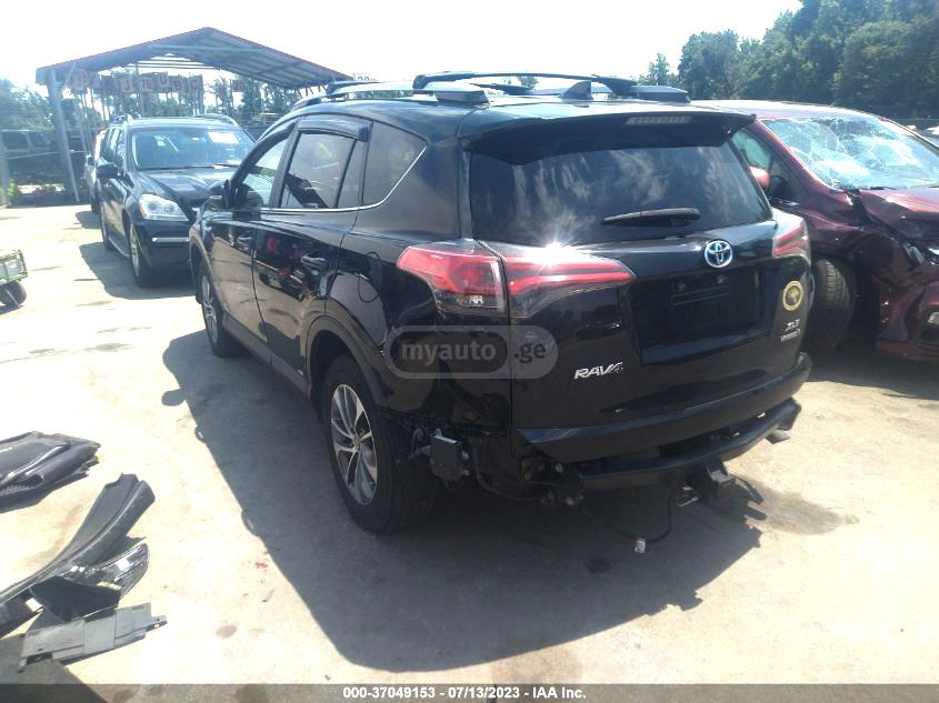 Toyota Rav 4 - фото 3