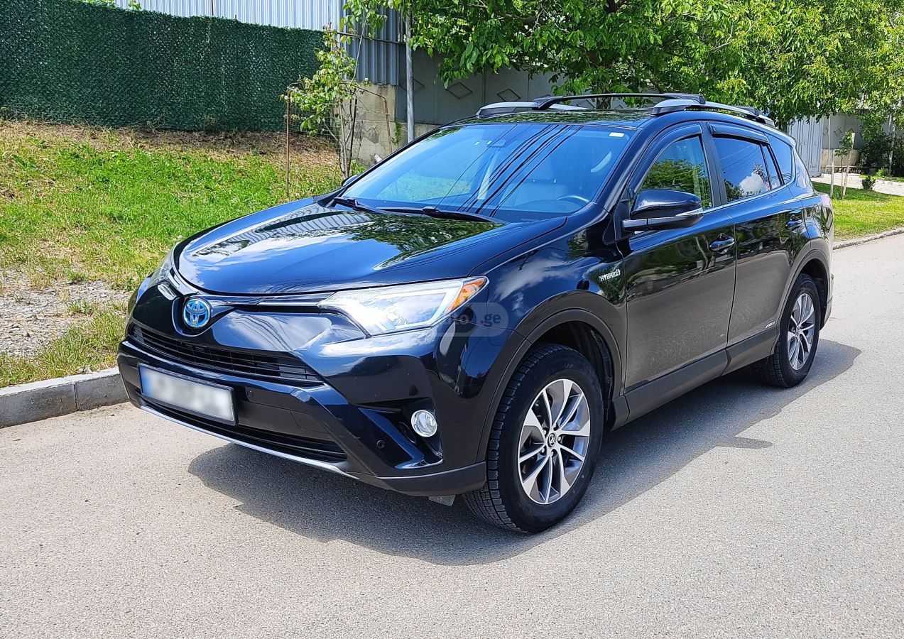 Toyota Rav 4 - фото 7