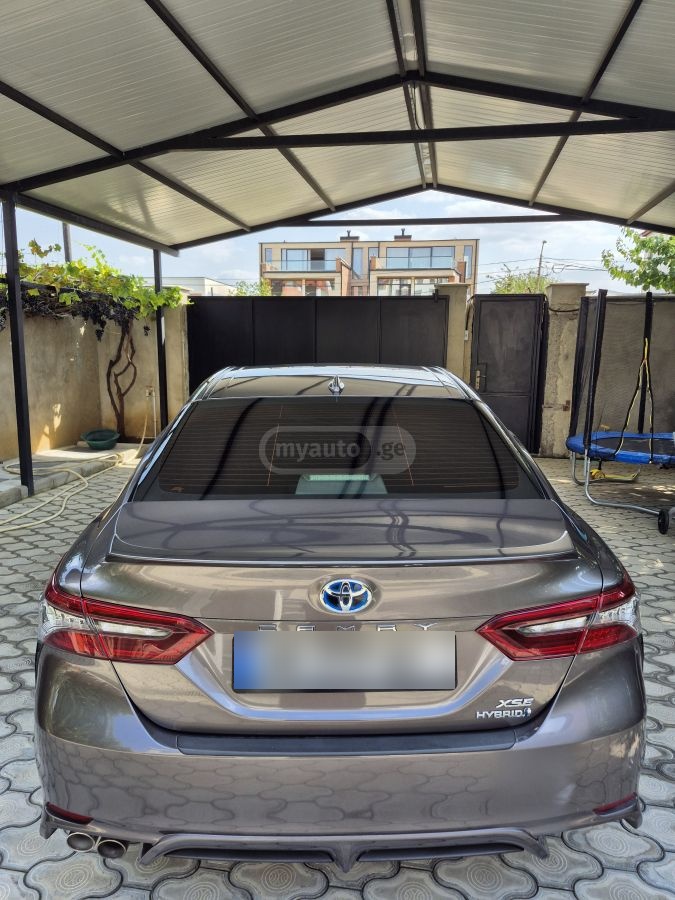 Toyota Camry - фото 3