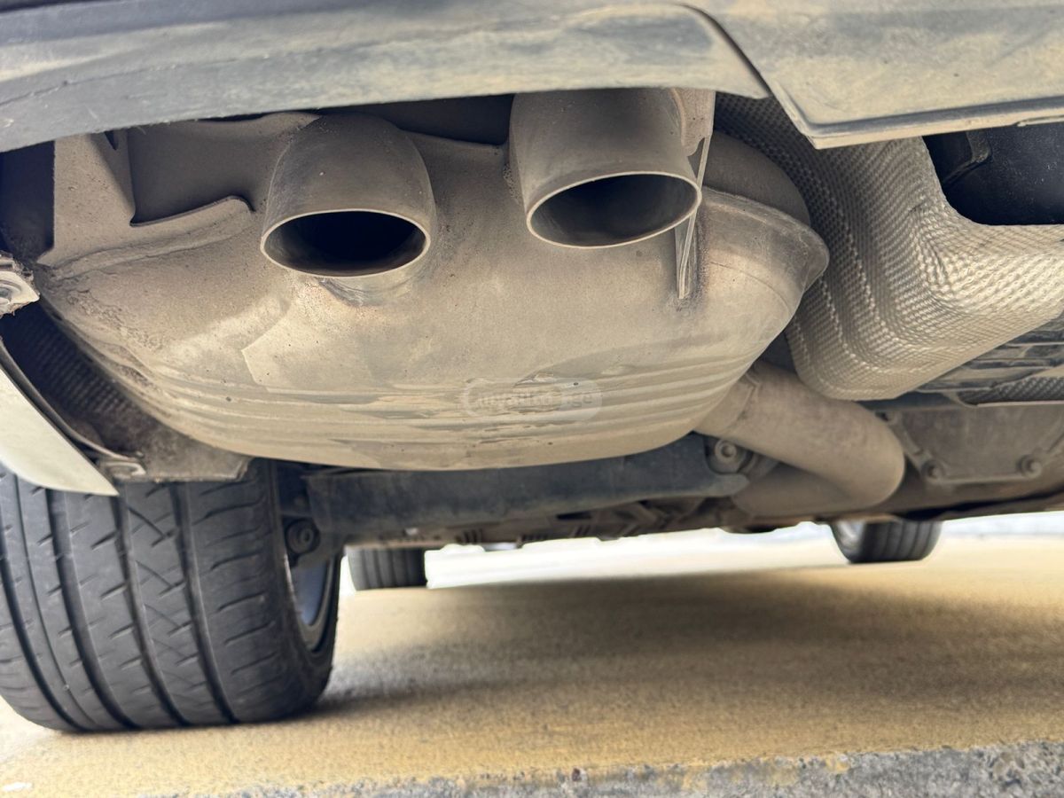 Mercedes-Benz E 220 - фото 8