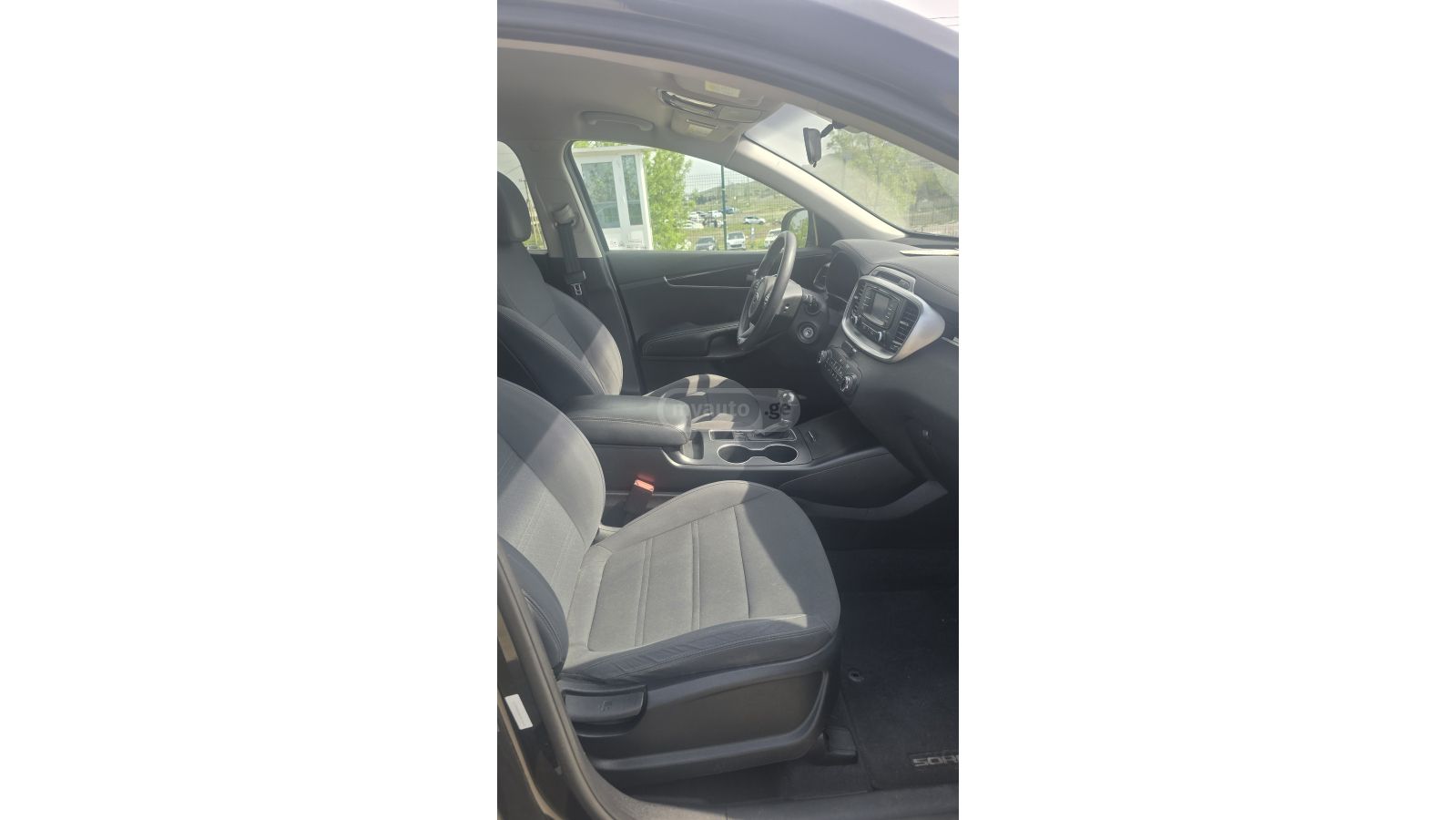 Kia Sorento - фото 13