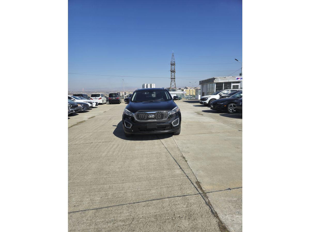 Kia Sorento - фото 3