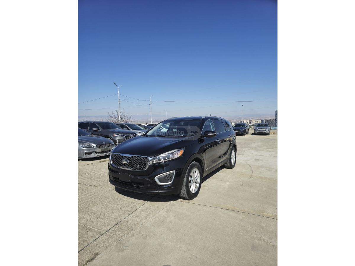 Kia Sorento - фото 4