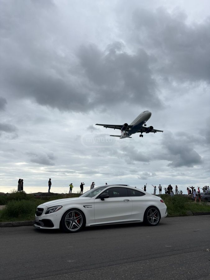 Mercedes-Benz C 63 AMG - фото 7