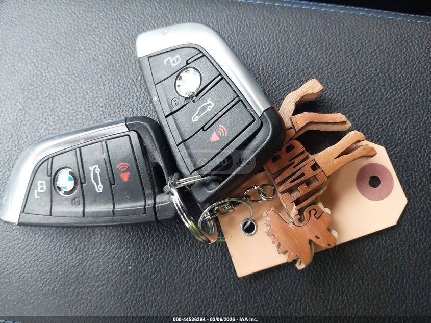 BMW xDrive 4dr All-Wheel Drive Sed — миниатюра 10