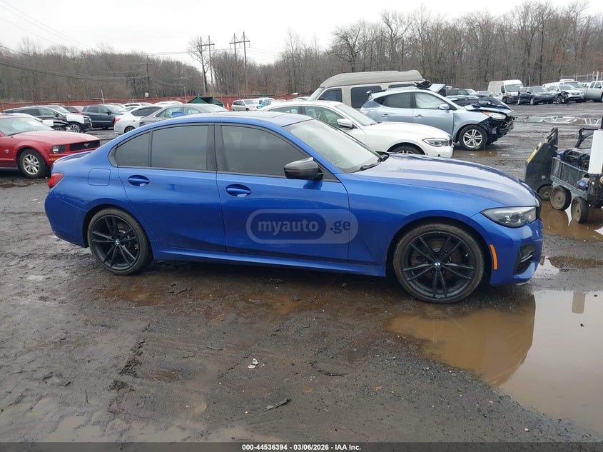 BMW xDrive 4dr All-Wheel Drive Sed — миниатюра 12