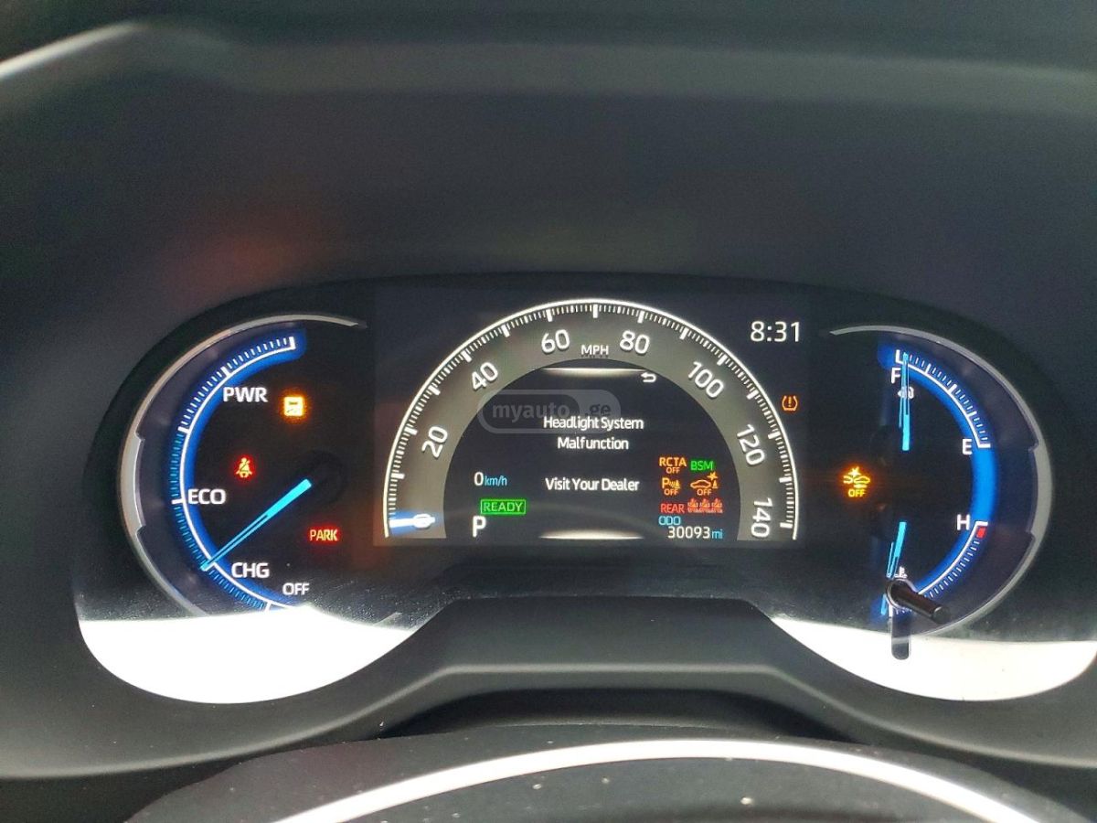 Toyota RAV 4 - фото 9