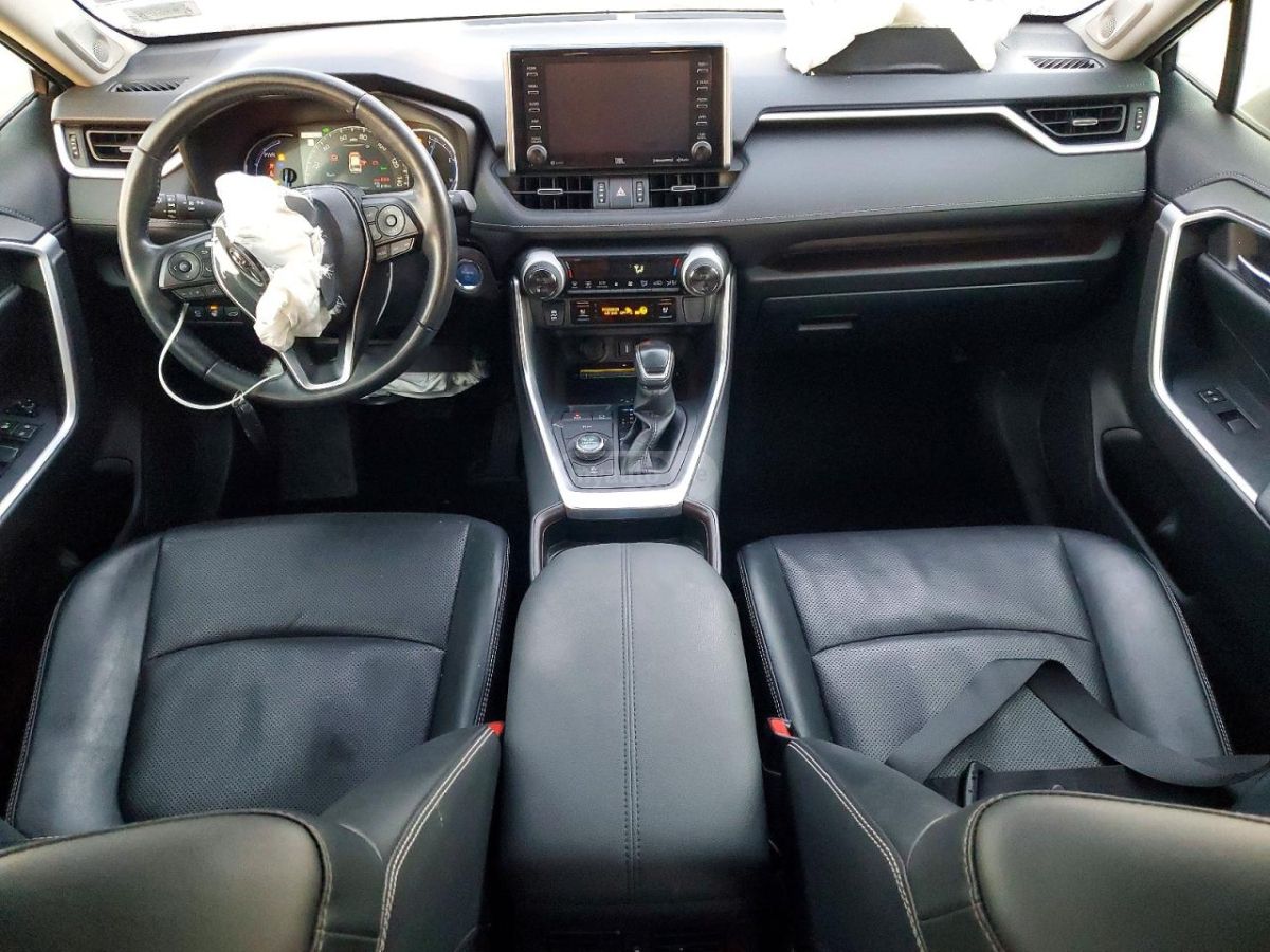 Toyota RAV 4 - фото 8