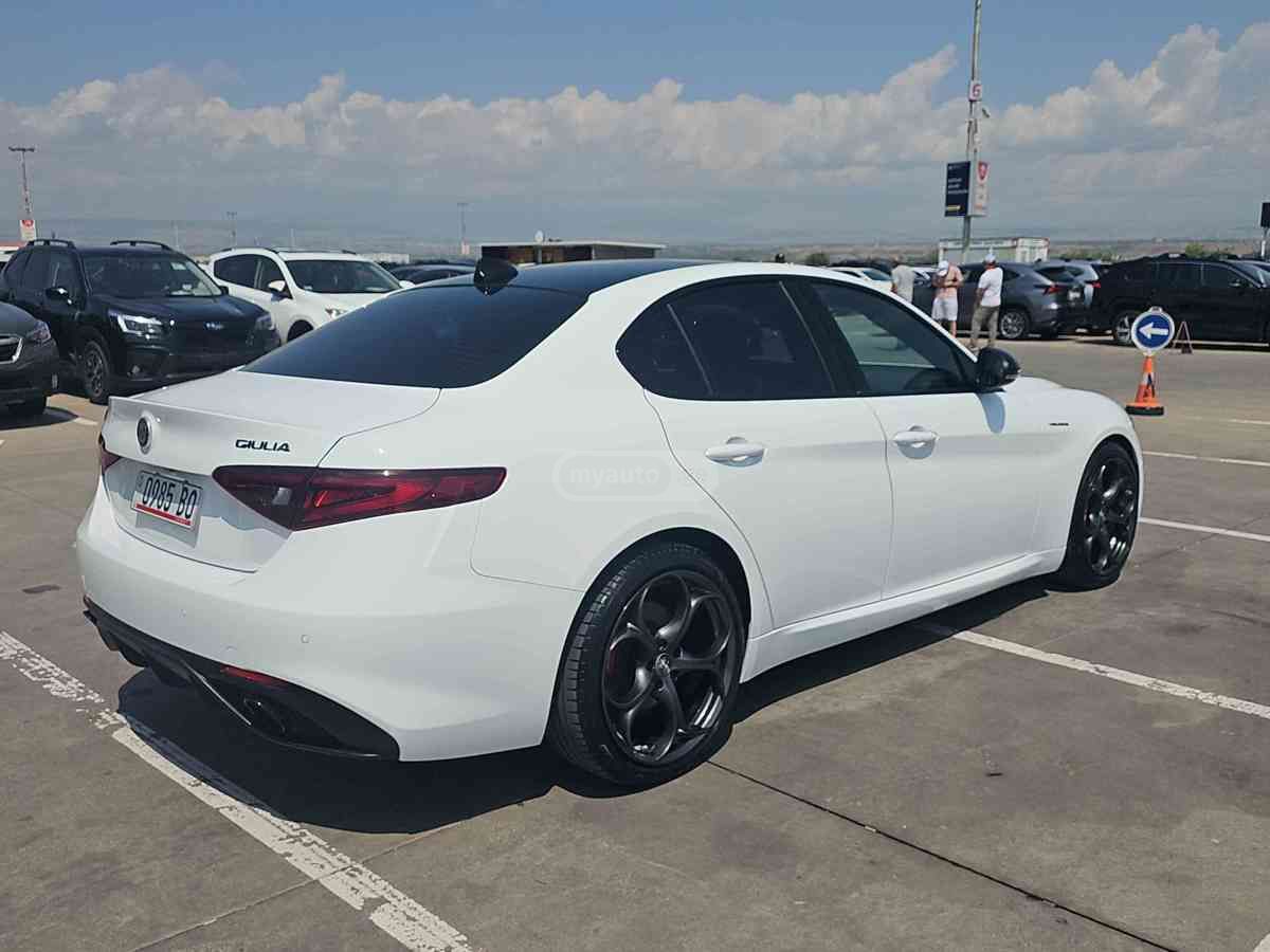 Alfa Romeo Alfa romeo Giulia — миниатюра 4