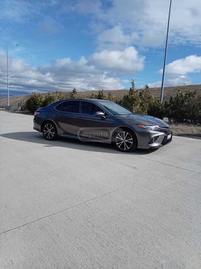 Toyota Camry - фото 10