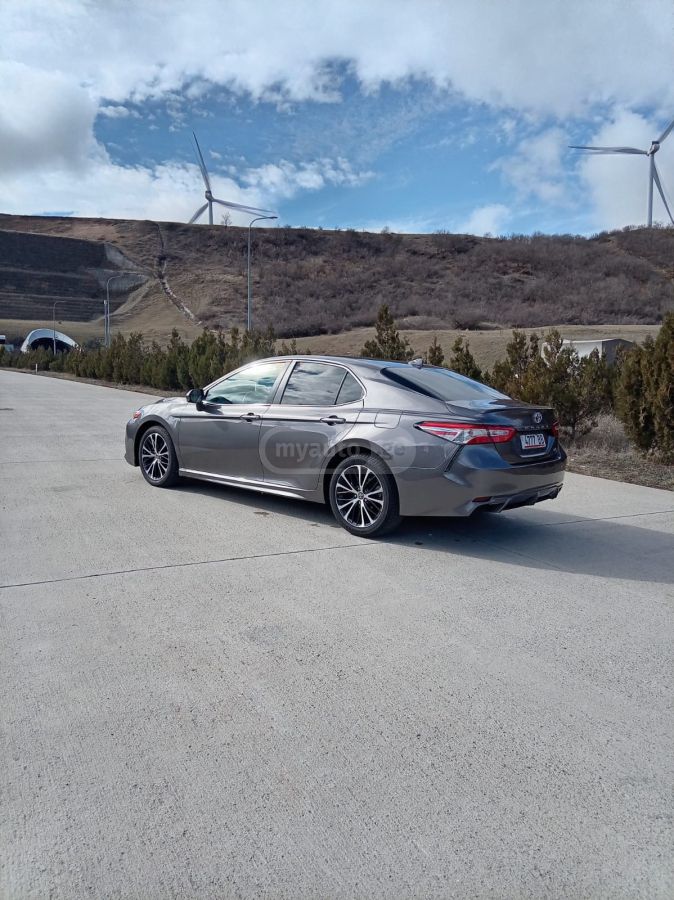 Toyota Camry - фото 14