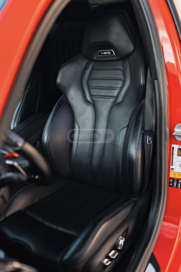 BMW M5 - фото 10