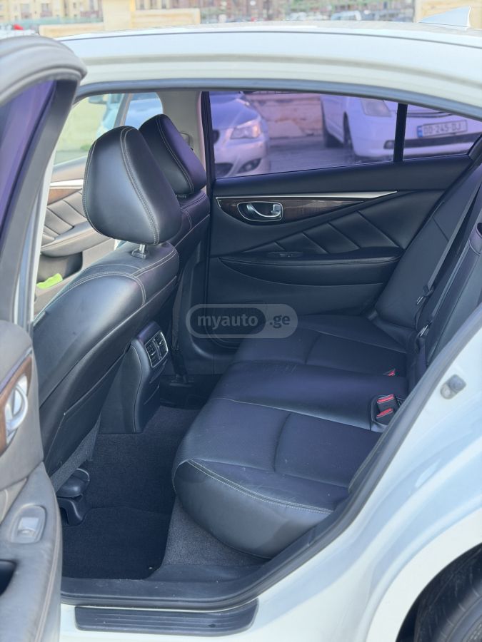 Infiniti Q 50 - фото 10